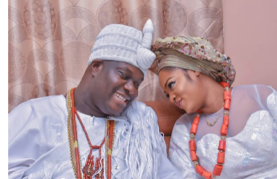 Ooni of Ife and wife