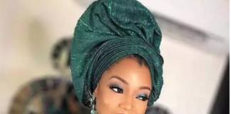 Splendid Aso Ebi styles for Pretty Ladies to Trend with in 2021 [Photos]