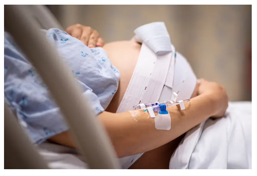 China to launch world's first pregnancy robot for women TTC